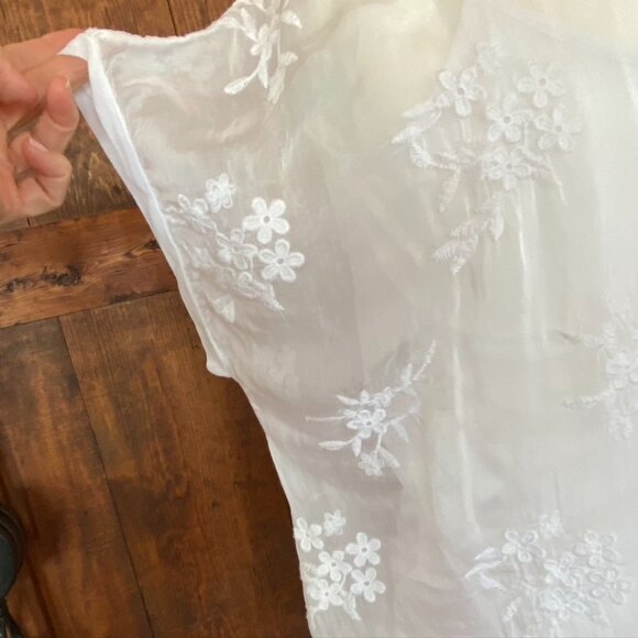 Coquette Girl, Moda Seta Italy, Silk Embroidered White Women's Blouse Sz M - Picture 11 of 12